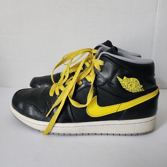 Air Jordan 1 Mid Yellow Retro Black 2014 Nike 554724-070 Mens Size 9.5 - Picture 11 of 16